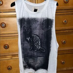 Edgy Cat Graphic Muscle Tee - Black and White